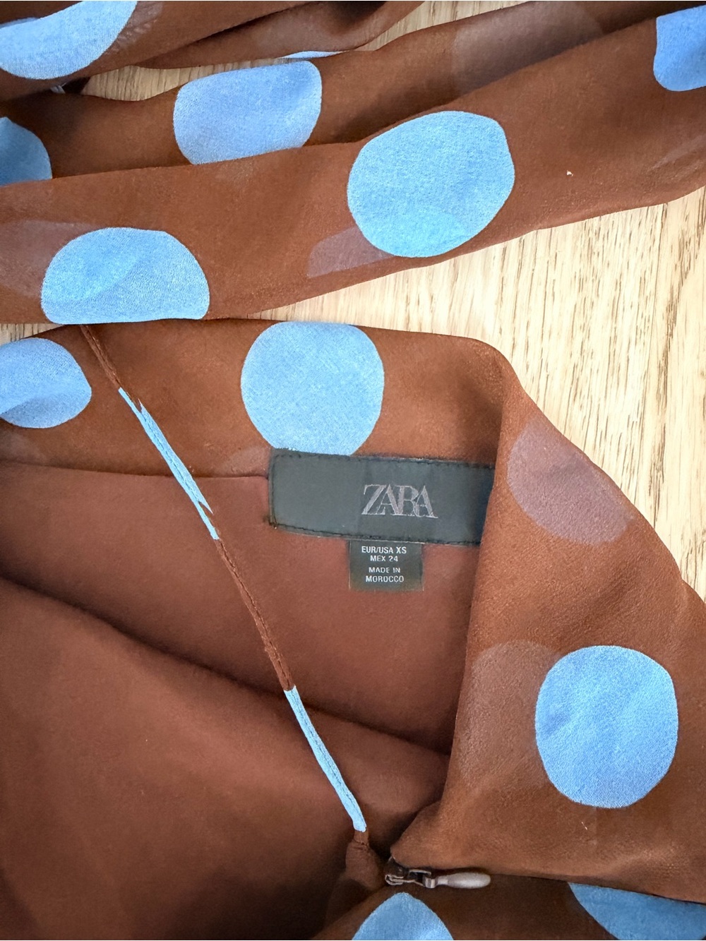 Zara Brown 2 Piece Skirt Set with Blue Polka Dots - Picture 3 of 3